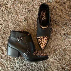 Sam Edelman Reese Calf Hair Booties